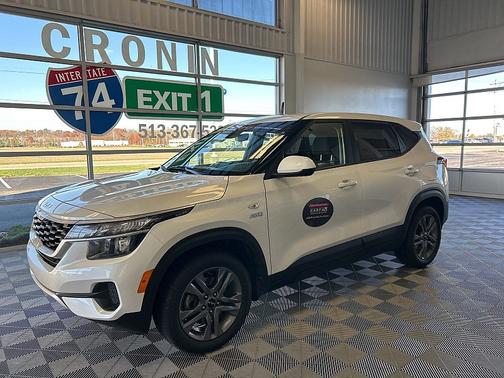 2022 Kia Seltos LX IVT AWD