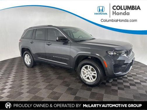 2022 Jeep Grand Cherokee Laredo