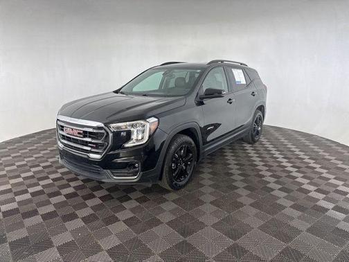 2023 GMC Terrain AWD AT4