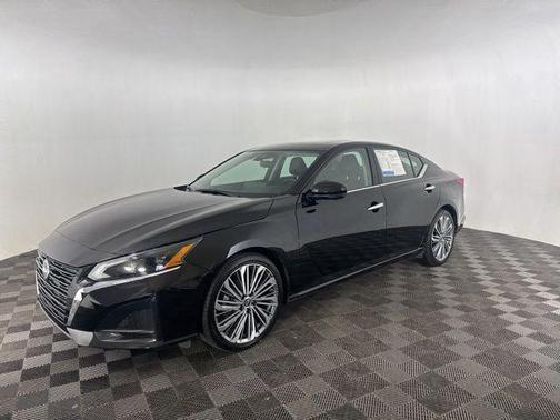 2023 Nissan Altima 2.5 SL