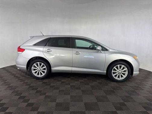 2012 Toyota Venza LE
