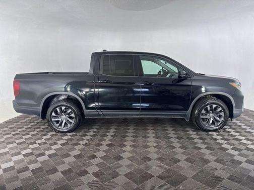 Crystal Black Pearl 2021 Honda Ridgeline Sport