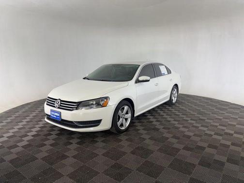 2014 Volkswagen Passat 1.8T Auto SE