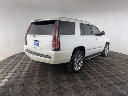 2018 Cadillac Escalade Premium Luxury