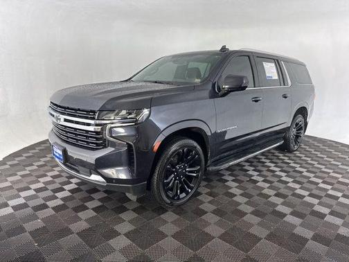 2022 Chevrolet Suburban LT