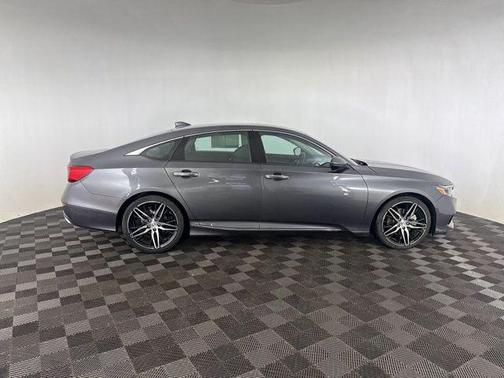 2022 Honda Accord Touring 2.0T