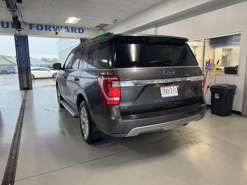 Magnetic Metallic 2020 Ford Expedition XLT