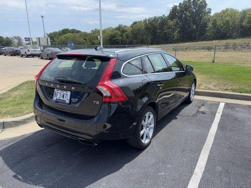 2016 Volvo V60 T5 Drive-E Premier
