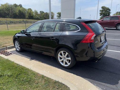 2016 Volvo V60 T5 Drive-E Premier