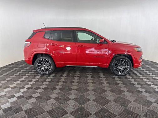 2023 Jeep Compass (RED) Edition 4x4