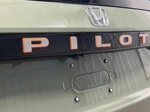 Green Metallic 2026 Honda Pilot TrailSport