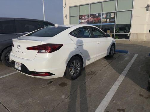 2020 Hyundai ELANTRA Value Edition