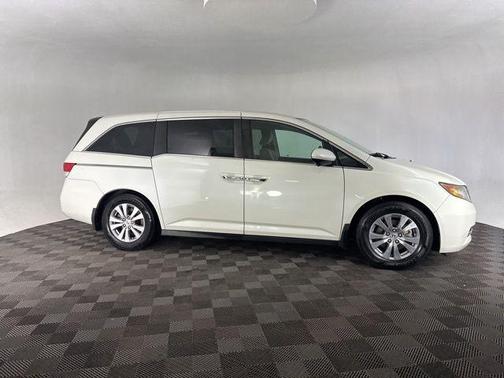 2017 Honda Odyssey SE