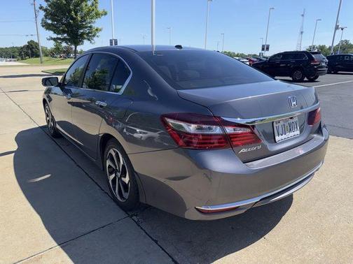 Modern Steel Metallic 2016 Honda Accord EX-L