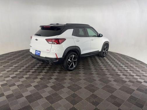 Summit White 2022 Chevrolet Trailblazer RS