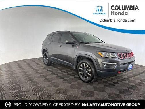 Granite Crystal Metallic Clearcoat 2019 Jeep Compass Trailhawk