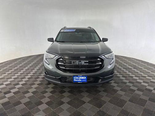 Graphite Gray Metallic 2021 GMC Terrain SLT