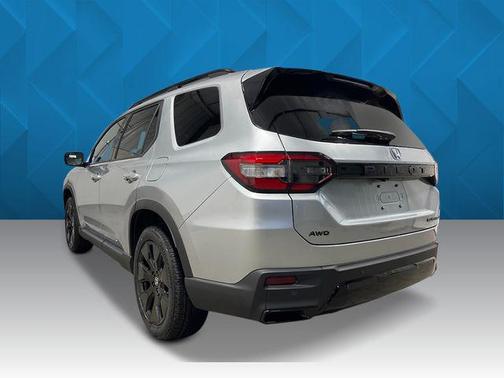 Solar Silver Metallic 2026 Honda Pilot Black Edition