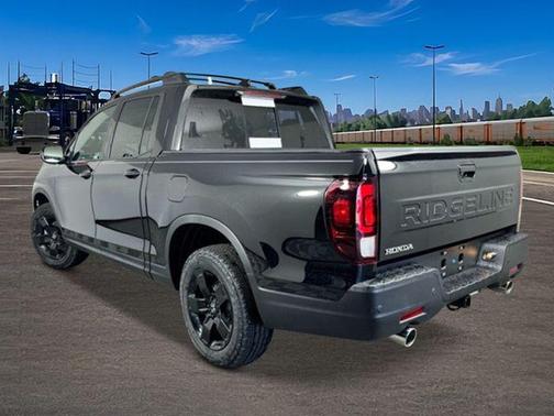 Crystal Black Pearl 2026 Honda Ridgeline Black