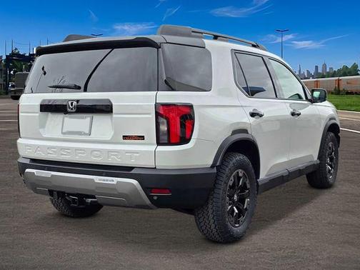 Platinum White Pearl 2026 Honda Passport AWD TrailSport Elite