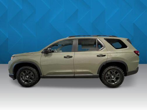 Ash Green Metallic 2026 Honda Pilot TrailSport