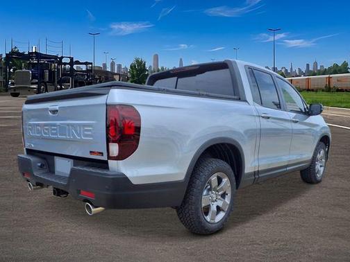Solar Silver Metallic 2026 Honda Ridgeline TrailSport