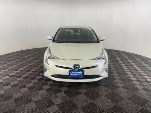 2017 Toyota Prius Three Touring