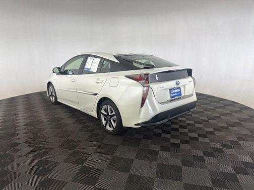 2017 Toyota Prius Three Touring