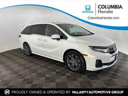 Platinum White Pearl 2025 Honda Odyssey Touring