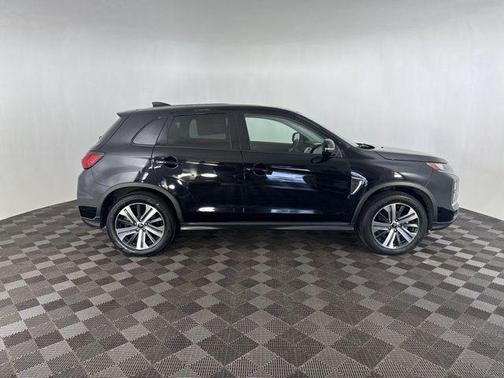 2024 Mitsubishi Outlander Sport SE