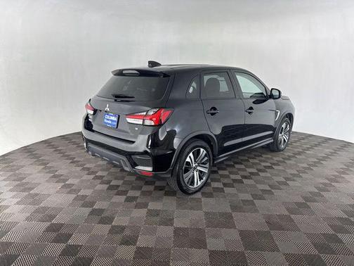 2024 Mitsubishi Outlander Sport SE