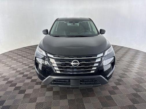 Super Black 2025 Nissan Rogue SV