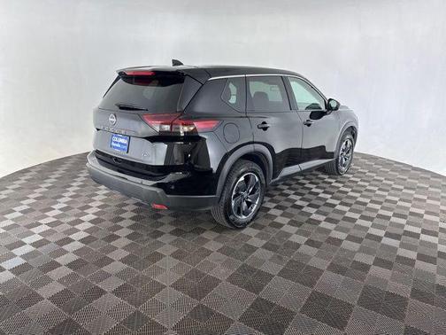 Super Black 2025 Nissan Rogue SV