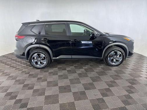 Super Black 2025 Nissan Rogue SV