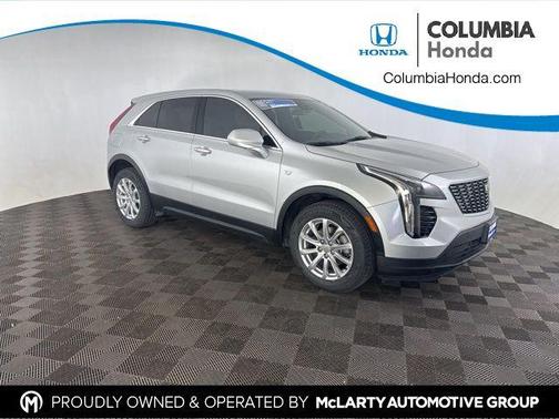 Radiant Silver Metallic 2021 Cadillac XT4 Luxury