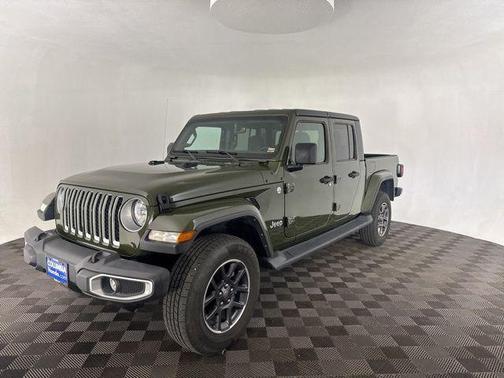 2022 Jeep Gladiator Overland