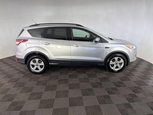 Ingot Silver 2014 Ford Escape SE