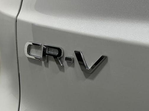 Platinum White Pearl 2026 Honda CR-V LX AWD