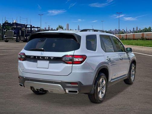 Sonic Gray Pearl 2026 Honda Pilot EX-L