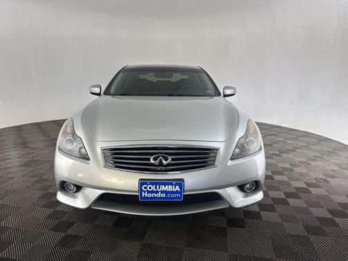 2011 INFINITI G37x Base