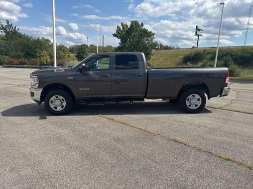 2019 RAM 2500 Tradesman Crew Cab 4x4 8' Box