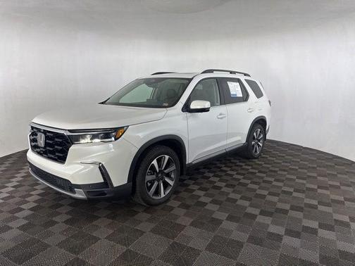 2023 Honda Pilot AWD Elite