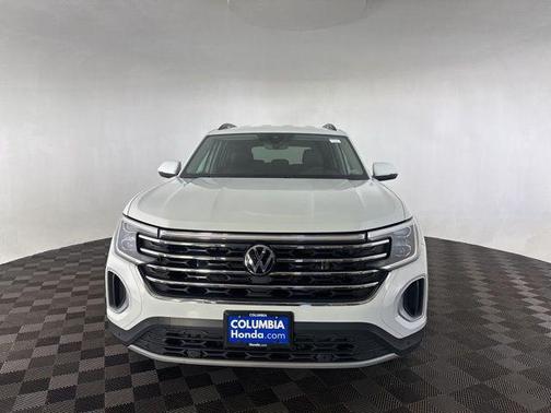 2024 Volkswagen Atlas 2.0T SE w/Technology 4MOTION