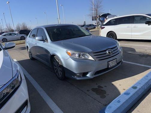 2012 Toyota Avalon Base