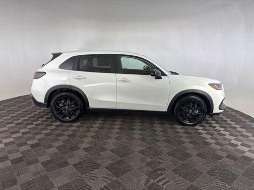 2023 Honda HR-V AWD Sport