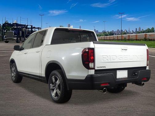 Platinum White Pearl 2026 Honda Ridgeline RTL