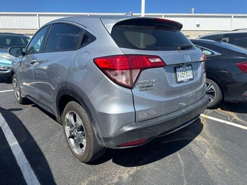 Lunar Silver Metallic 2018 Honda HR-V EX