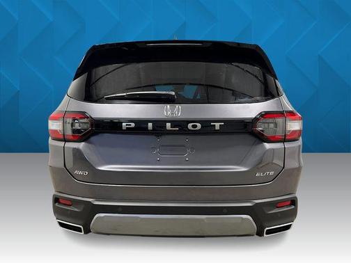 Modern Steel Metallic 2026 Honda Pilot Elite