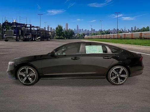 Crystal Black Pearl 2026 Honda Accord Hybrid Sport