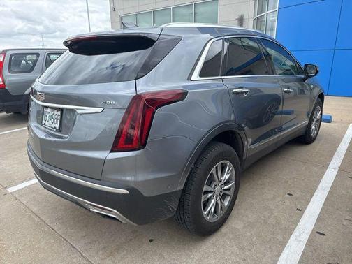 2021 Cadillac XT5 Premium Luxury